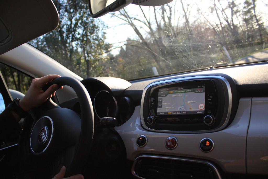 fiat 500x GPS TomTom interieur lounge (9)