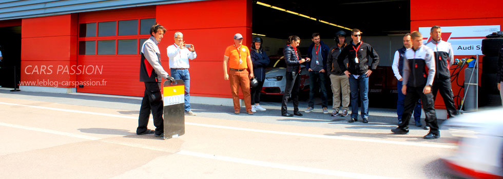 photo Audi R8 LMS Le Mans – stand ravitaillement