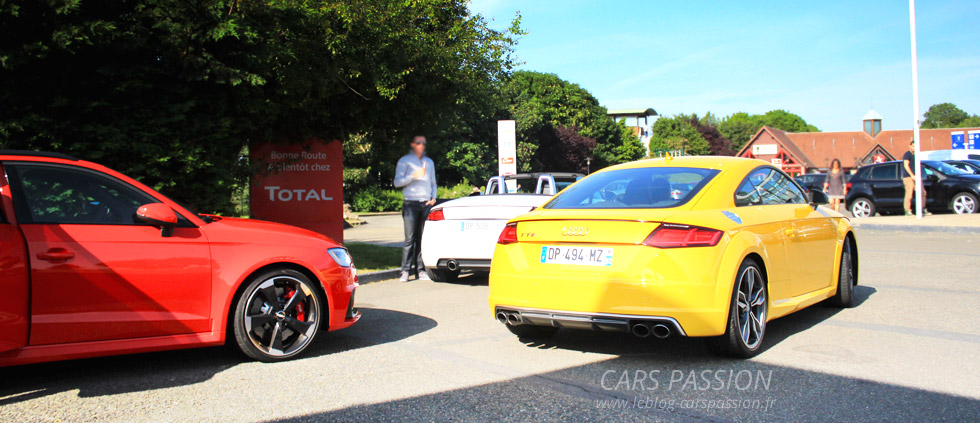 Audi ttrs jaune et Audi rs3 rouge 2015