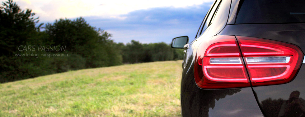 Feux led Mercedes-Benz GLA 2015