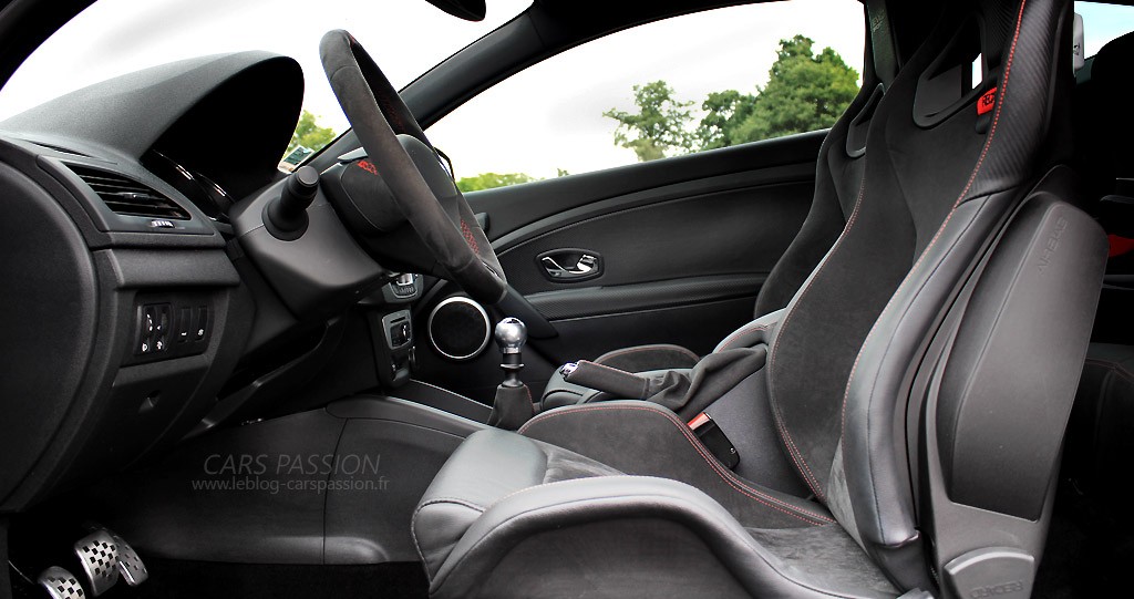 intérieur baquet recaro megane 3 rs