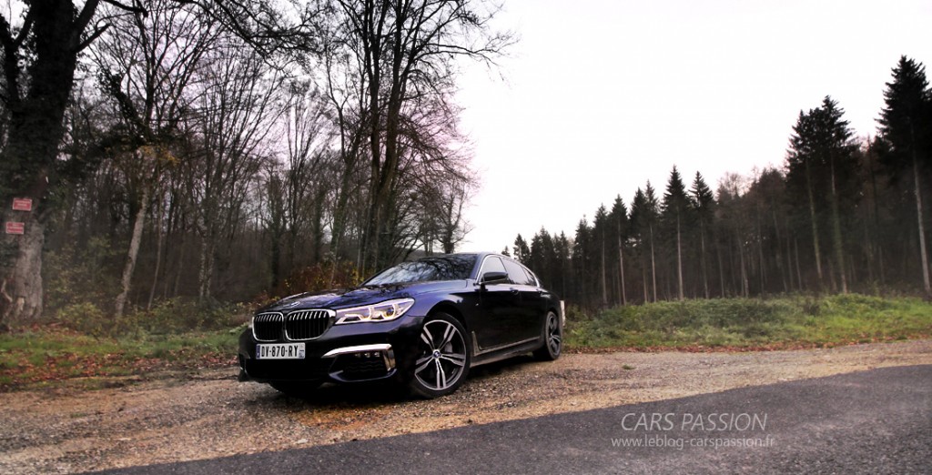 Nouvelle BMW Serie 7 750i V8 450ch photo face avant