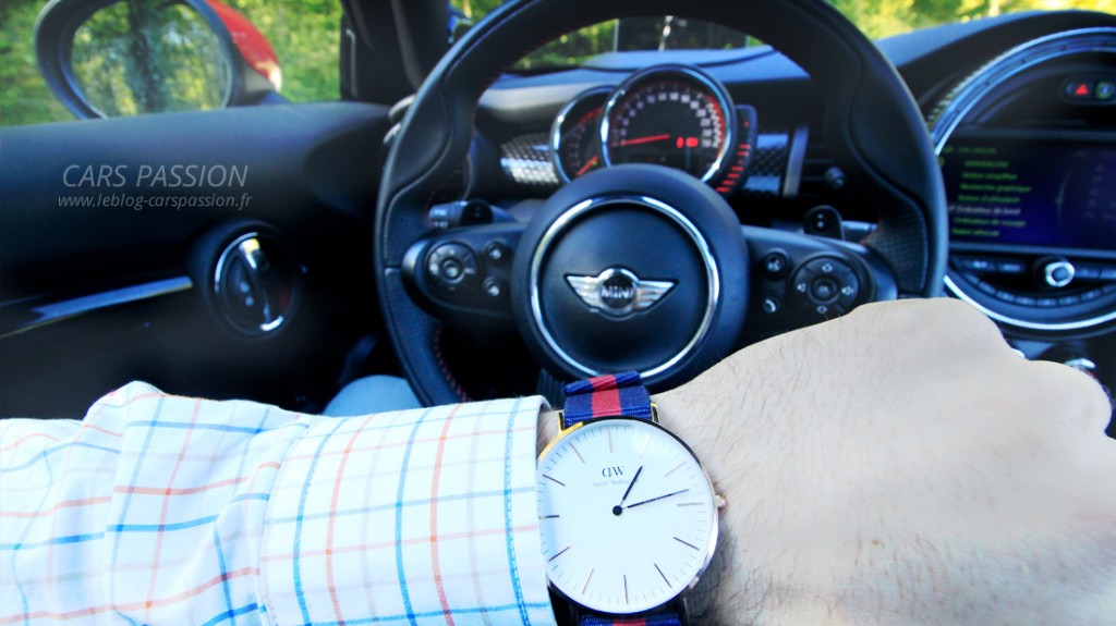 essai Mini John Cooper Works JCW montre Daniel Wellington