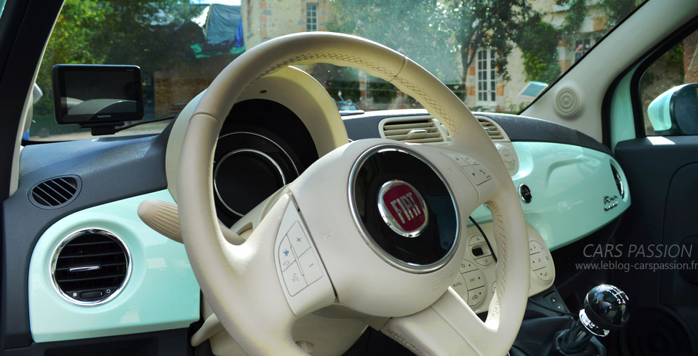 Intérieur beige cuir - Nouvelle Fiat 500 essai auto citadine
