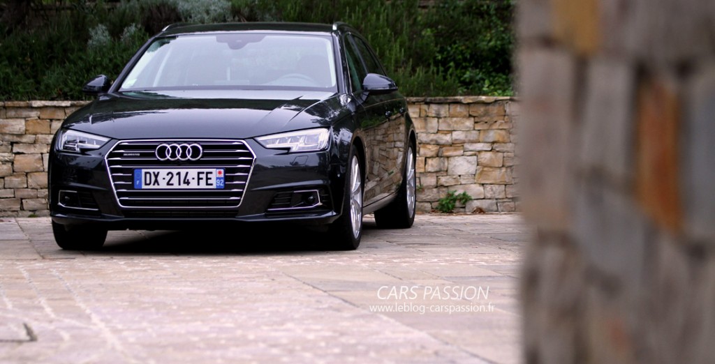 nouvelle Audi A4 TFSi quattro 2016 noire