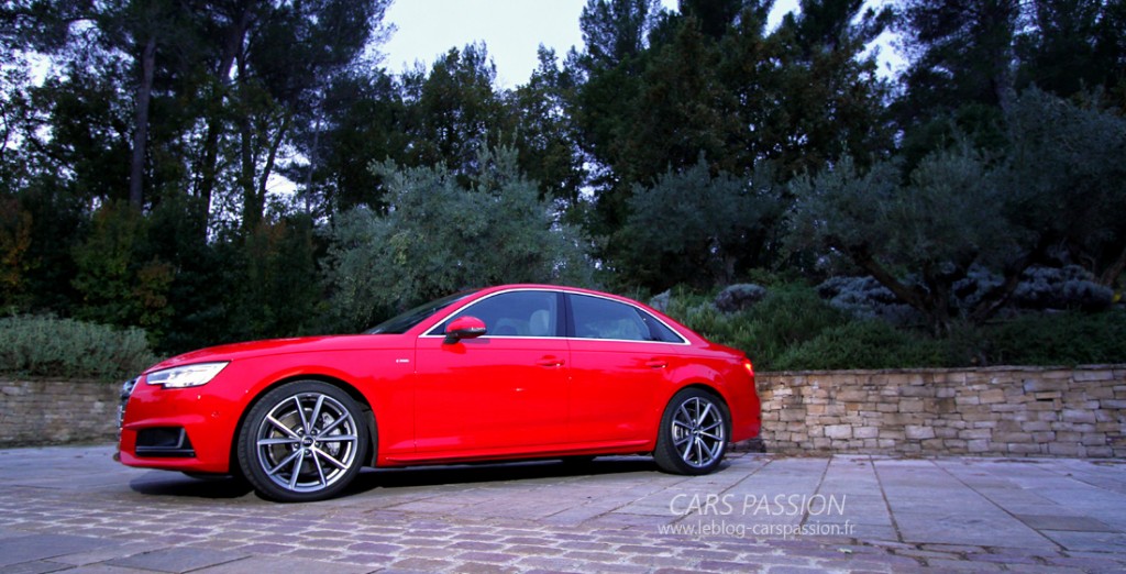 nouvelle Audi A4 TFSi 2016 rouge