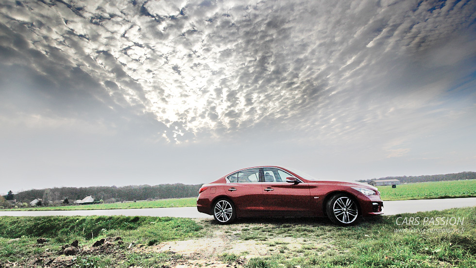 Essai Infiniti Q50 Sport 2.2d diesel campagne 2