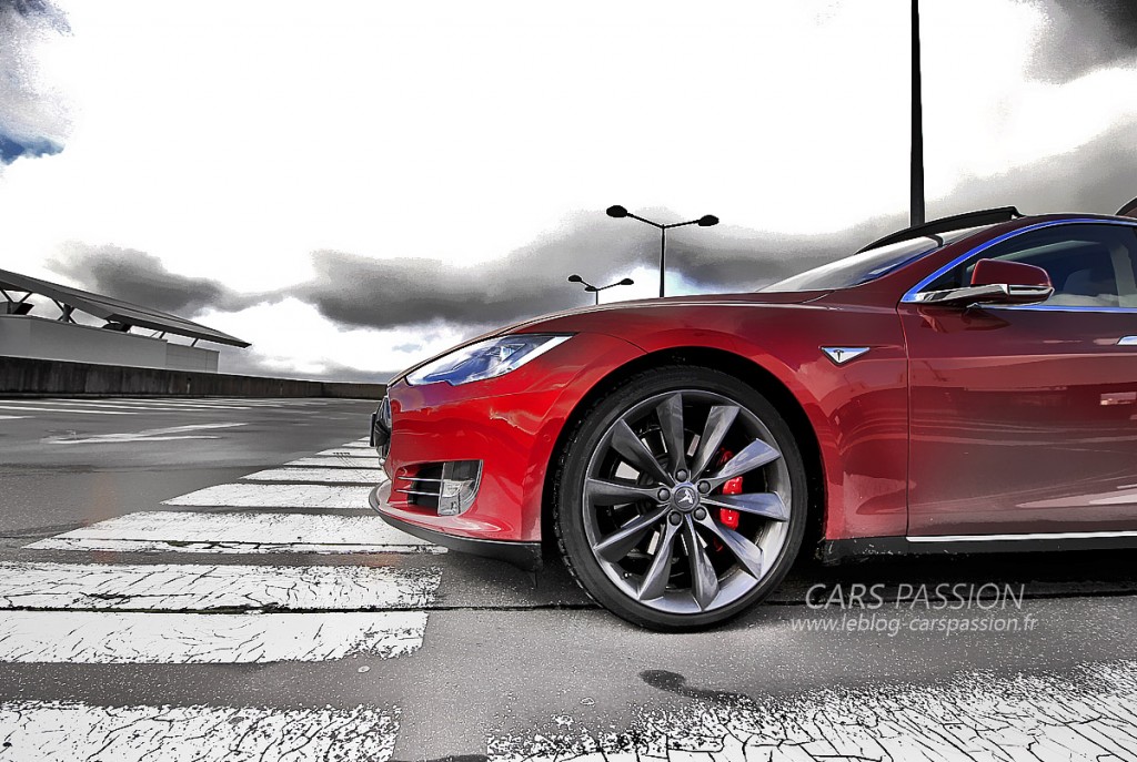 Tesla Model S P85D jantes 21 pouces inch
