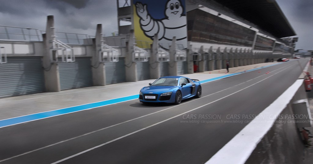 Audi R8 LMX blue Le Mans Bugatti