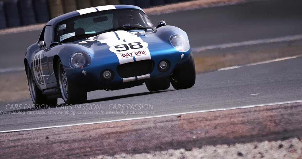 shelby-ac-cobra-daytona-coupe-circuit