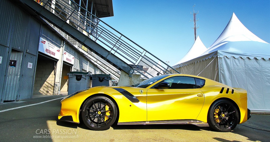 ferrari-F12-TDF-exclusive-drive