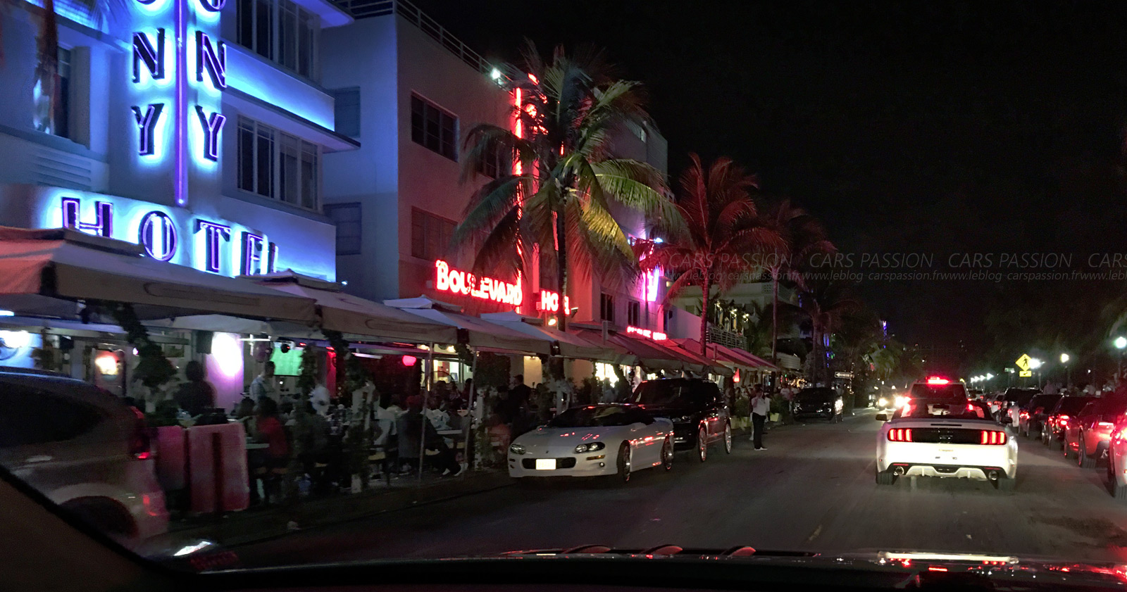 Miami-cocnut-groove-ocean-drive-2