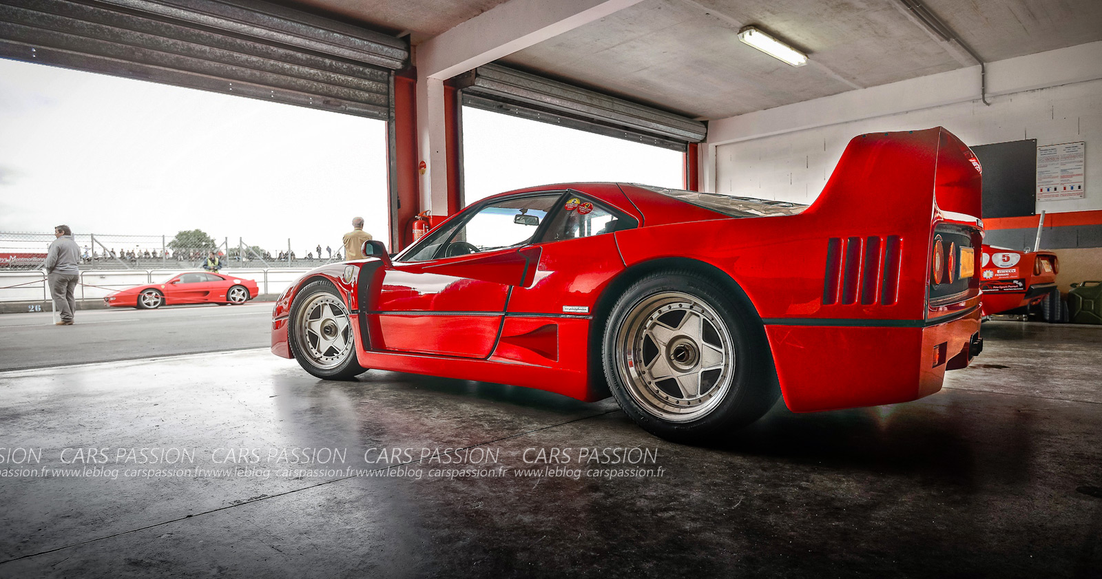 ferrari-F40-sport-et-collection-2016