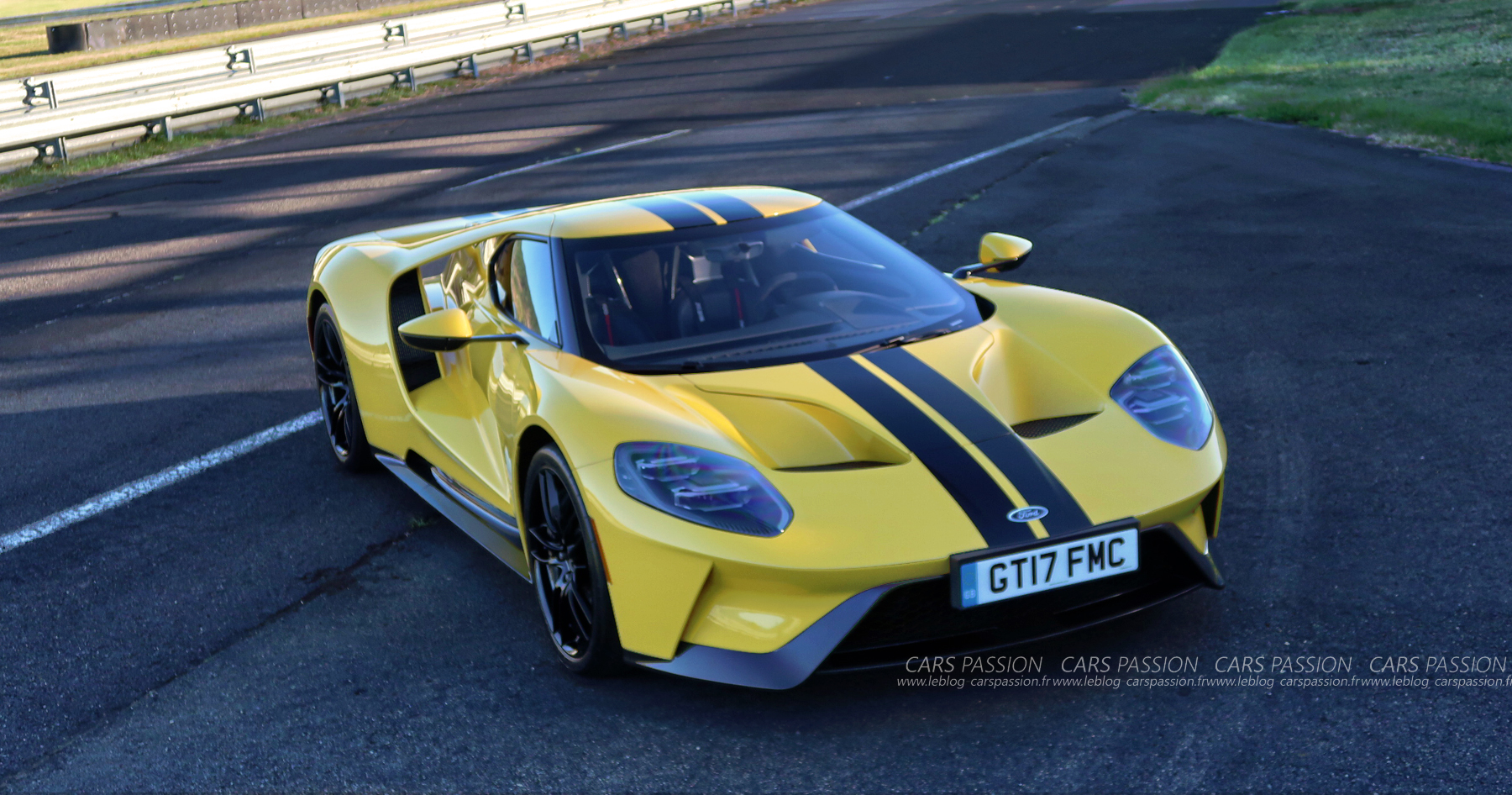 Essai Ford GT 2017 yellow ken block test 