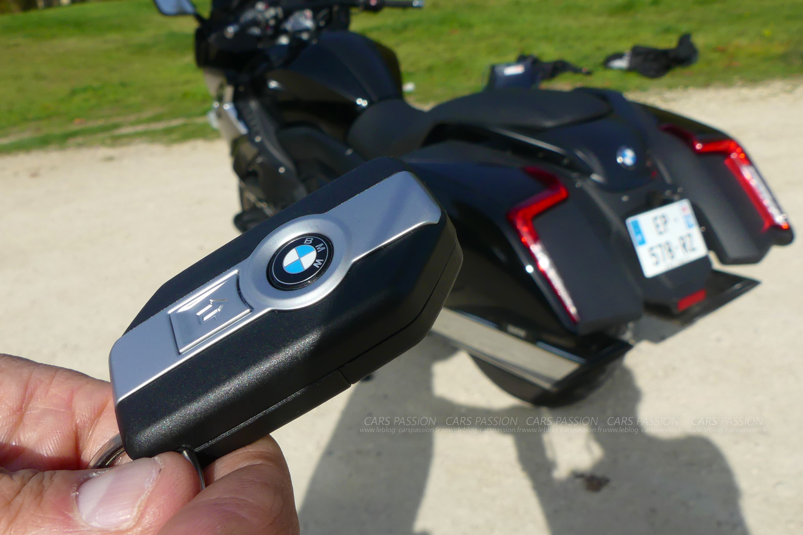 Essai moto, BMW K1600B Bagger en vidéo 2017