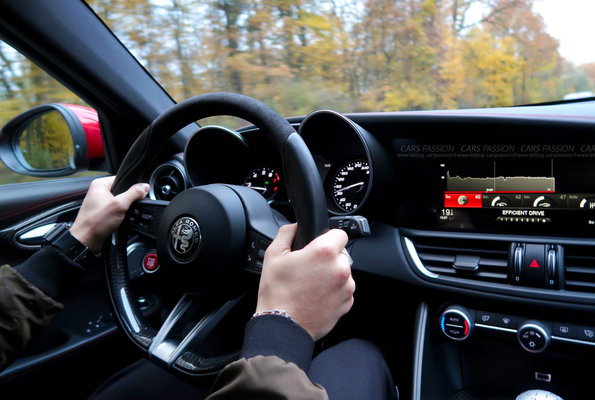 Essai Alfa Romeo Giulia Quadrifoglio Verde intérieur