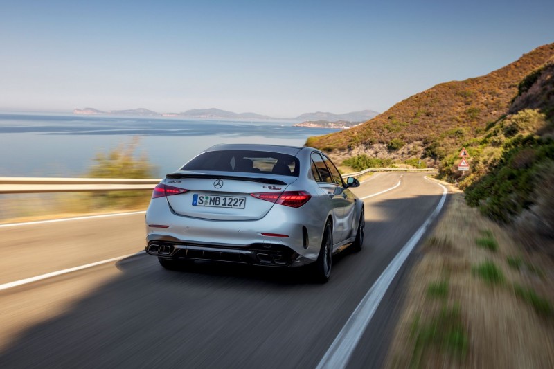 intérieur mercedes amg c63 s performance 2022 2023