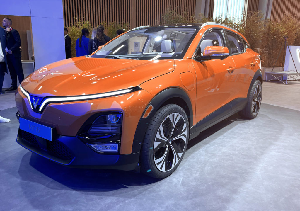 Vinfast VF 6 orange mondial auto 2022 2023 (2)