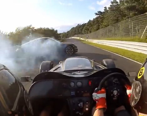 video crash nurburgring porsche 2014