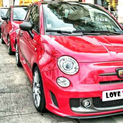 Fiat 500 abarth rouge paris champs élysées