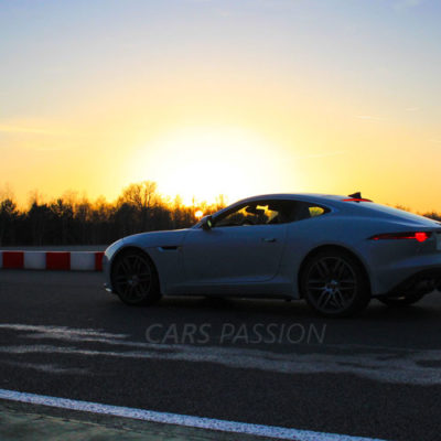 photos jaguar Ftype v8R awd sun