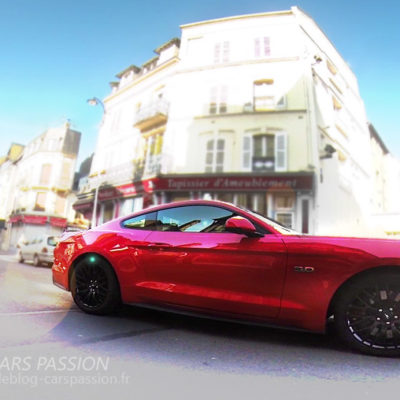 ford mustang gt V8 fastback-red