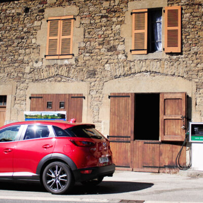 Mazda CX-3 rouge roadtrip