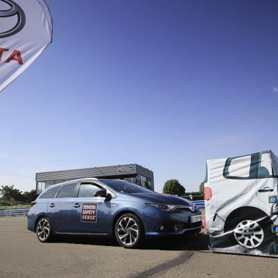 Toyota Safety sense Auris test du freinage anti-collision