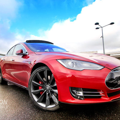 tesla Model S P85D performances