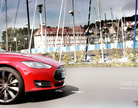 Photos port de Trouville avec la Tesla model s