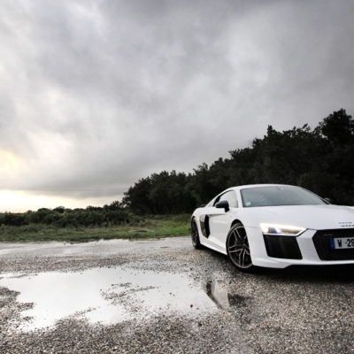 Audi R8 V10 plus 2015 face avant blanche