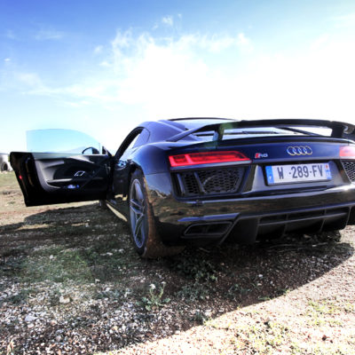Audi R8 V10 plus supercar 2016