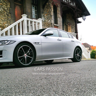 photo Jaguar XE blanche sport 2016 calandre avant