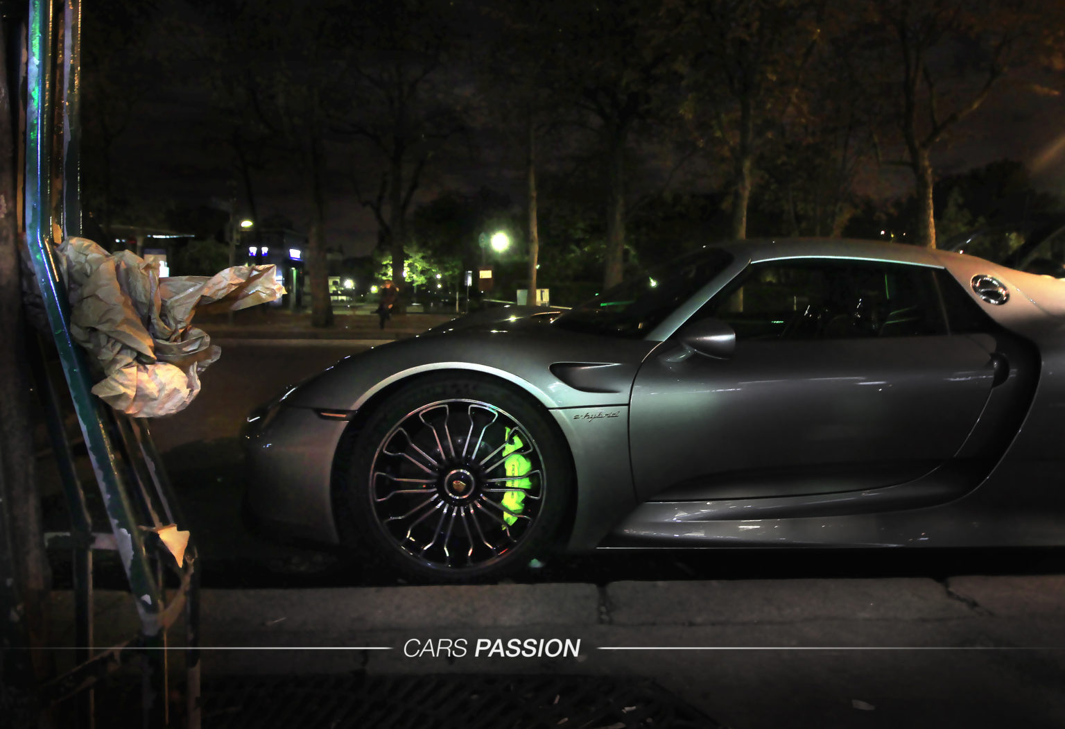 Porsche 918 Spyder Hybrid photos 4 - Paris