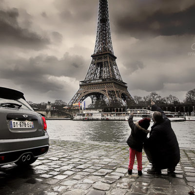 Paris Tour Eiffel - Mini Cooper 5 portes SD