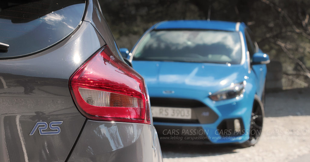 Ford Focus RS 2016 bleu et grise en photos