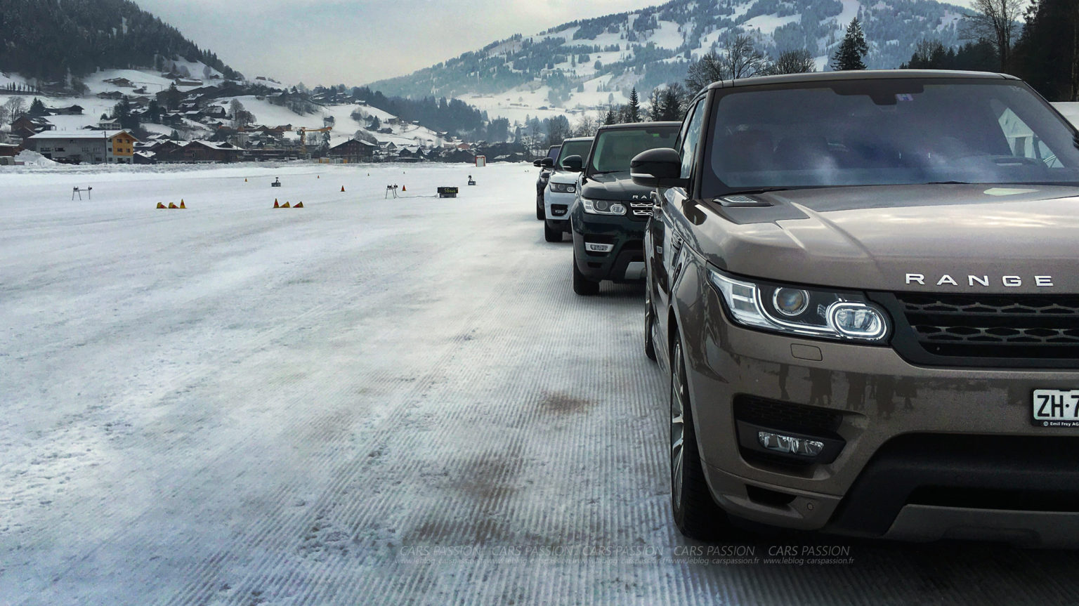 Range-rover-sport-offroad-ice