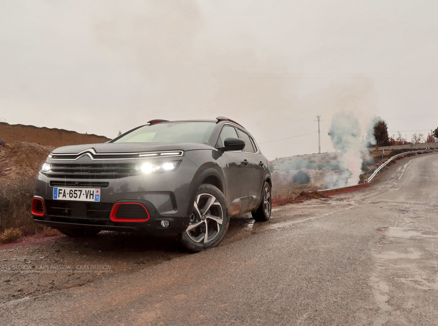 essai Citroen C5 Aircross diesel essence 180 test complet tarifs