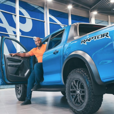 Teddy Riner, le nouveau boss chez Ford france ! Ford Raptor