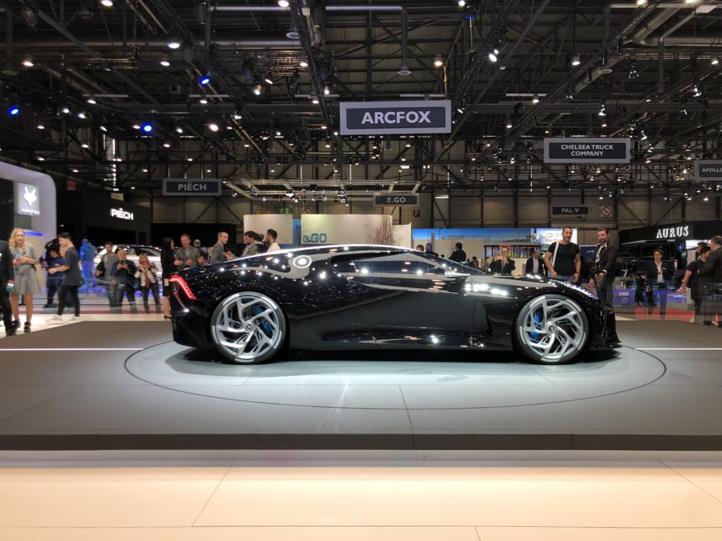 Bugatti la voiture noire