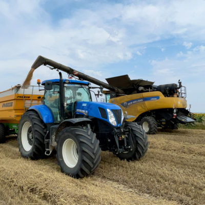 moisson agriculteur récolte blés moissonneuse batteuse tracteur (3)