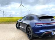 Vidéo : Porsche Taycan Cross Turismo : la Porsche du Future !