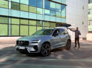 Essai Volvo XC60 T8 Recharge AWD hybride 2022 (facelift) : le meilleur des 2 mondes !