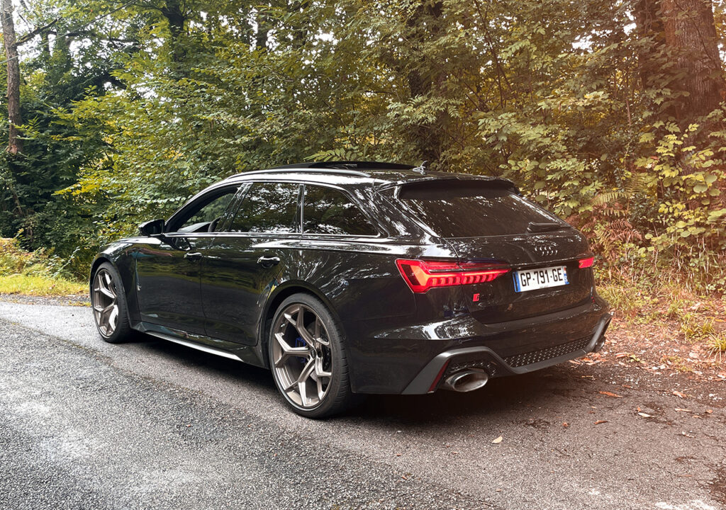 audi RS6 performance 2024