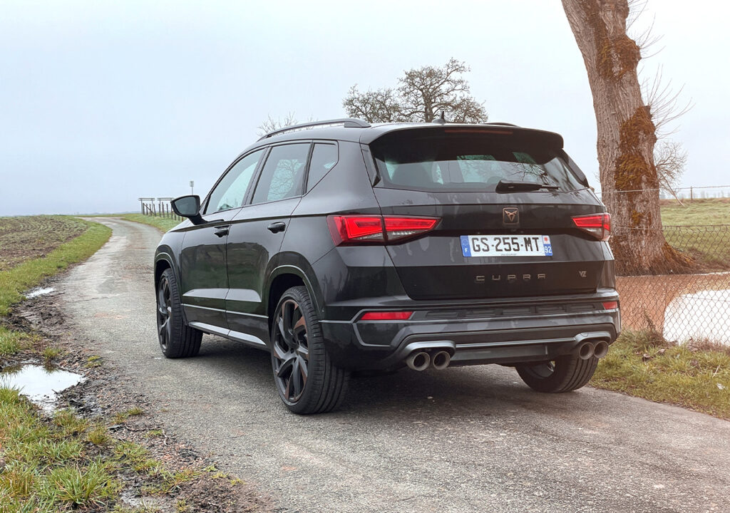 Cupra Ateca tribe edition 2024 SUV noir magique