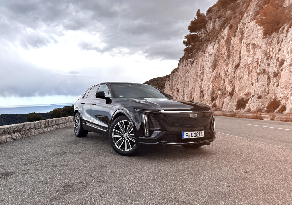 Cadillac Lyriq 2024 SUV électrique prix autonomie