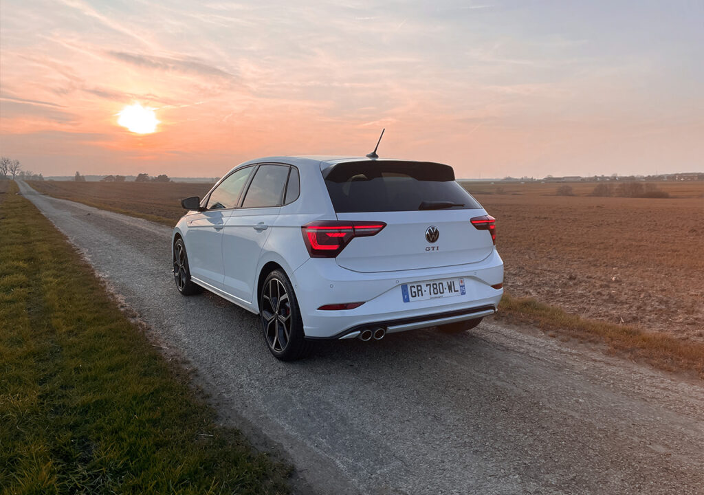 Volkswagen POLO 6 GTI blanc 2024