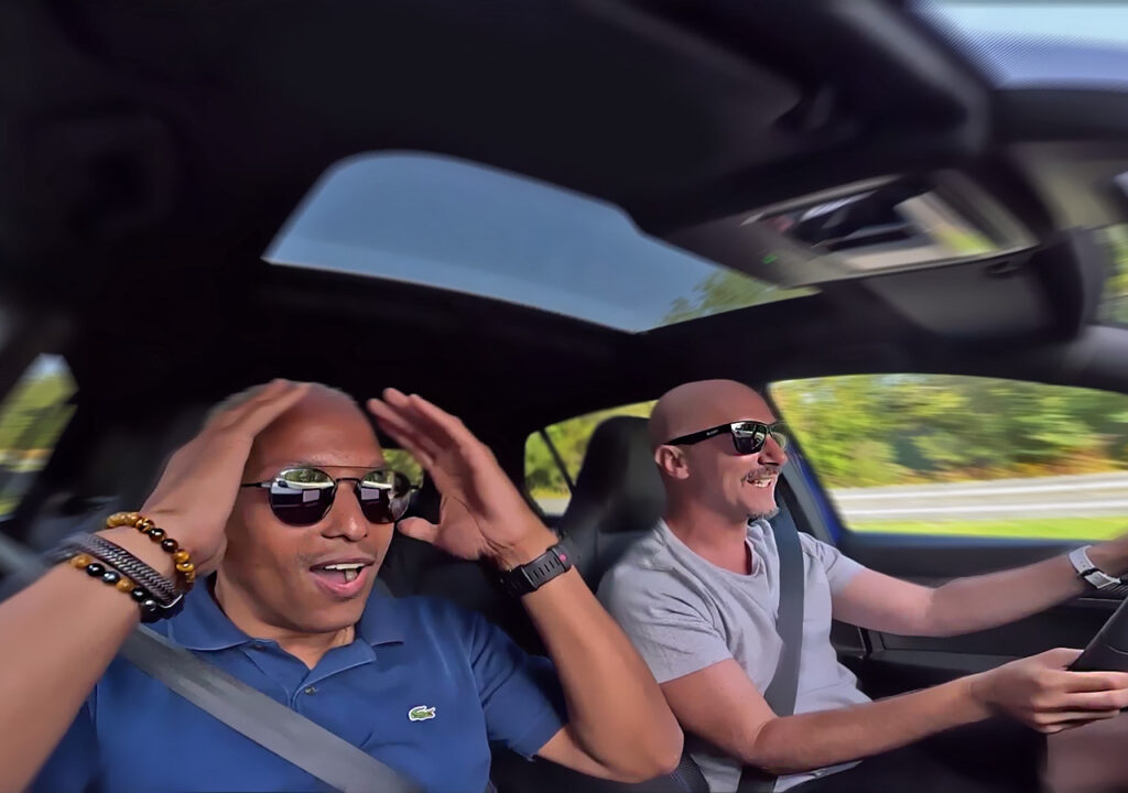 C'est sport la conduite sur le Nurburgring en Golf 8 GTI et Golf 8 R 2025