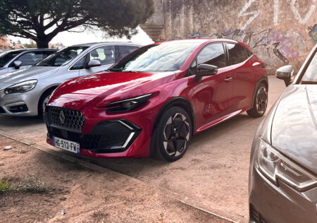 Prix Renault Clio 6 Techno E-tech : à partir de 27 600€