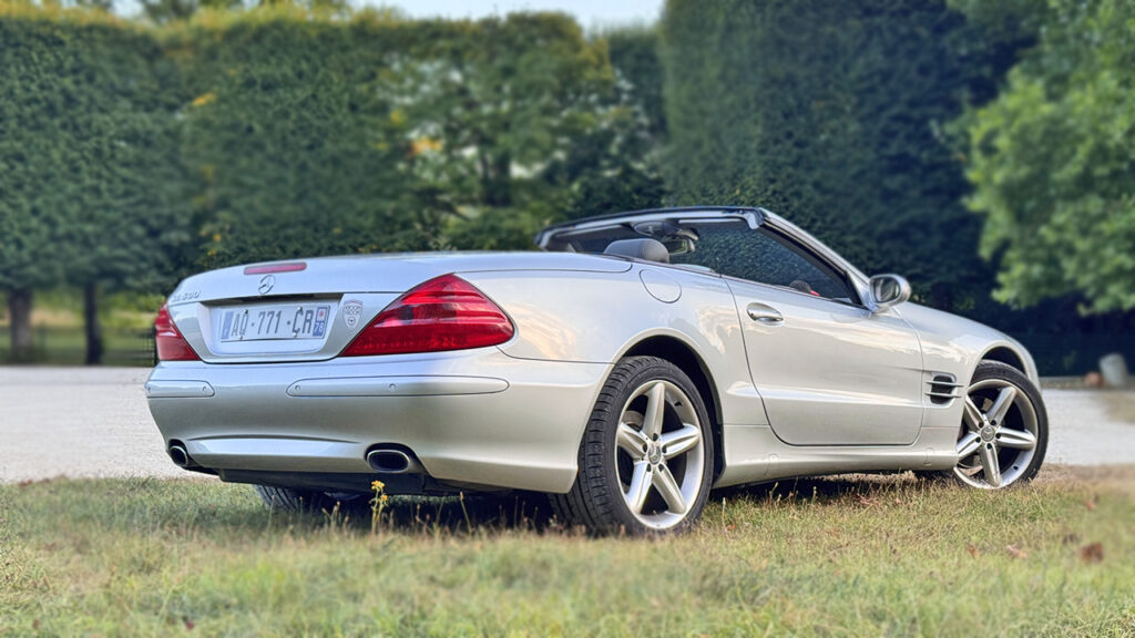 La bonne occasion : Mercedes SL 500 R230, moteur V8 pour les passionnés de belles mécaniques occasion Mercedes SL 500 R230